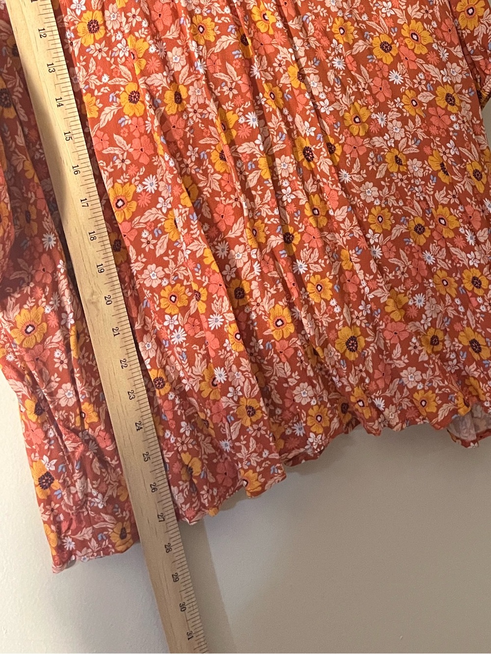 NWT Knox Rose Boho Rust Red Floral Smocked Neck Blouse XXL - Picture 7 of 7